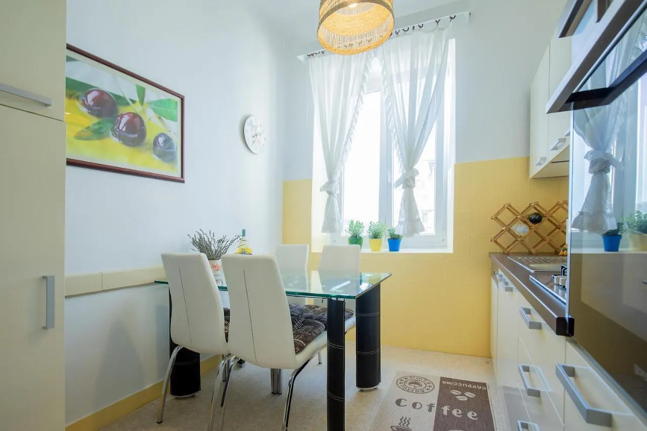 Amphitheater Apartment Pula